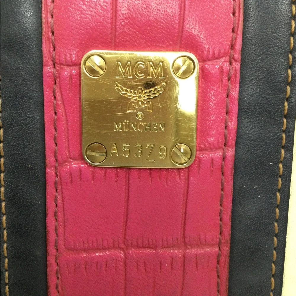 GUC MCM Leather Zip-Around Wallet in Cognac with Pink Stripe